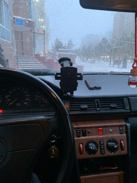 Продам 124 Купе акпп 2.3