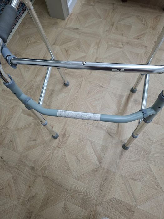 Шагающие ходунки для взрослых