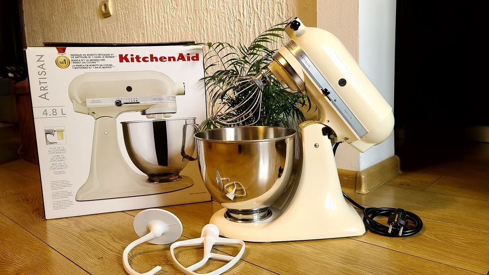 KitchenAid Artisan 4.8 L - Ново !