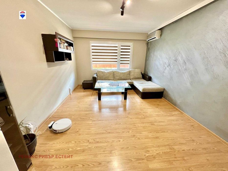 Продава се Тристаен апартамент в Русе, Дружба 3 - 82 кв.м за 1214 €/кв.м - Снимка #7