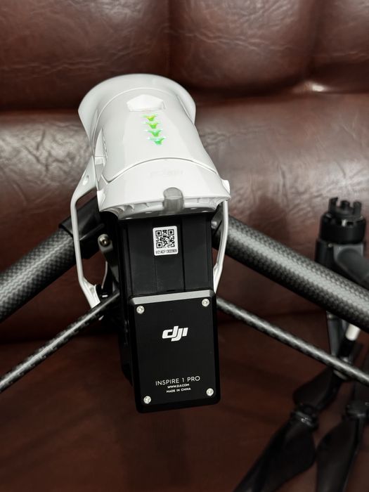 Drona profesională DJI INSPIRE 1 V2.0 PRO,geanta transport,telecomandă