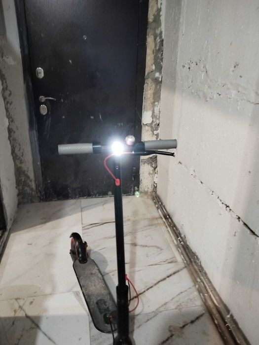 Xiaomi электрасамакат