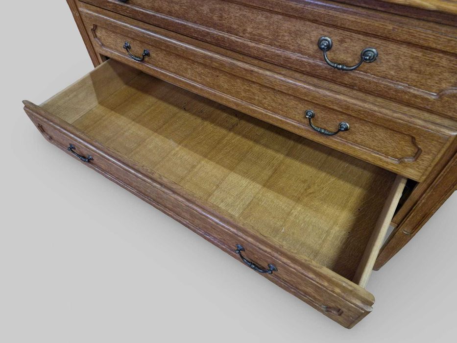 Дъбов скрин комод с 3 броя чекмеджета