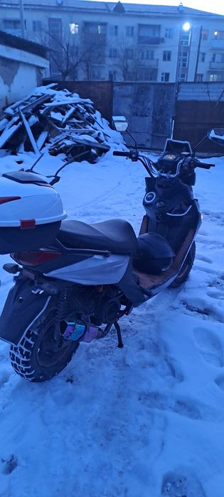 Продаетчя самурай в хорошем состаянии