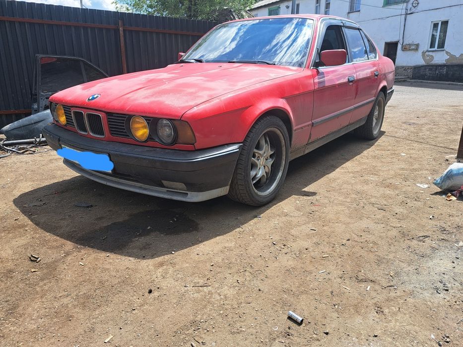 Разбор запчасти на бмв е34 е36