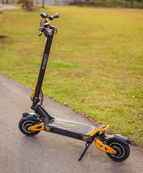 Vand trotineta Vsett 10+ schimb cu Inmotion Rs