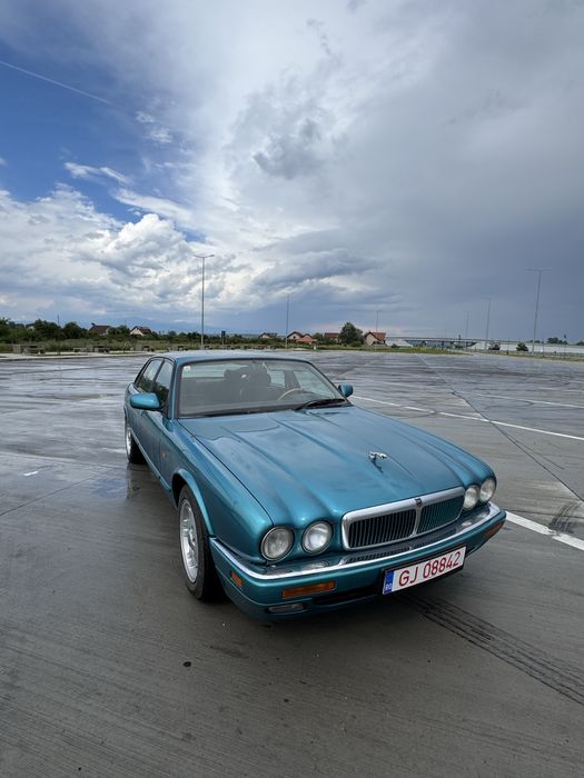 Jaguar Xj 3.2 automat