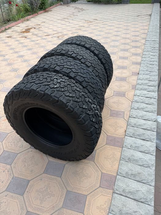 Продам Шины BFGoodrich A/T 285 /70 /17