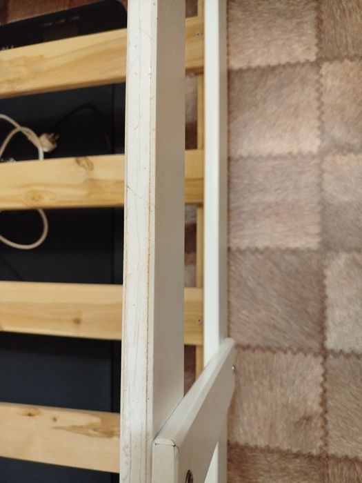 Продам детскую кровать 160*80