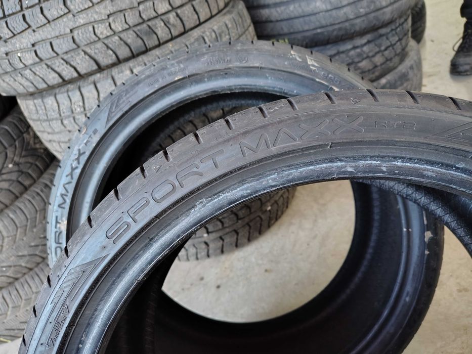 2бр.летни гуми DUNLOP 225 35 18 DOT21 цена за брой