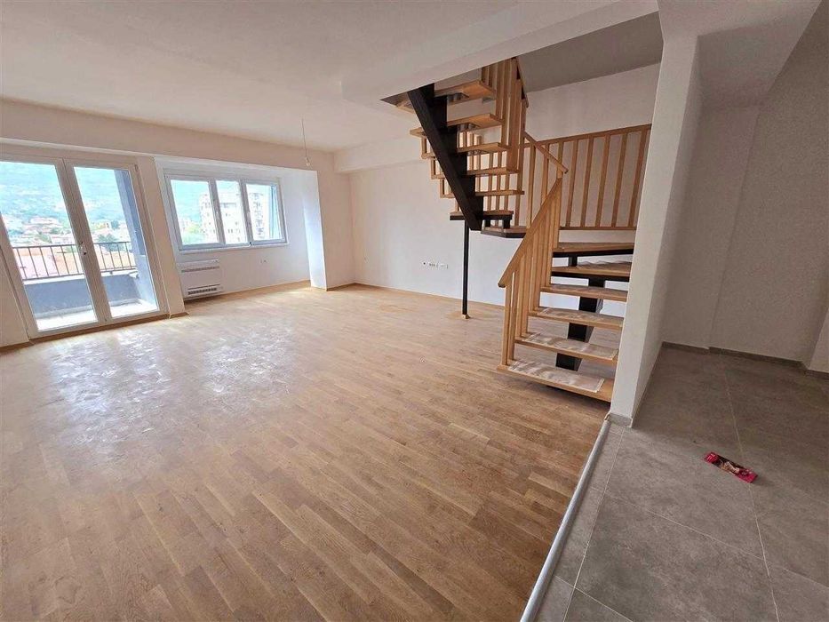 Дава се под наем Мезонет в Пловдив, Център - 76 кв.м за 280.5 € - Снимка #7