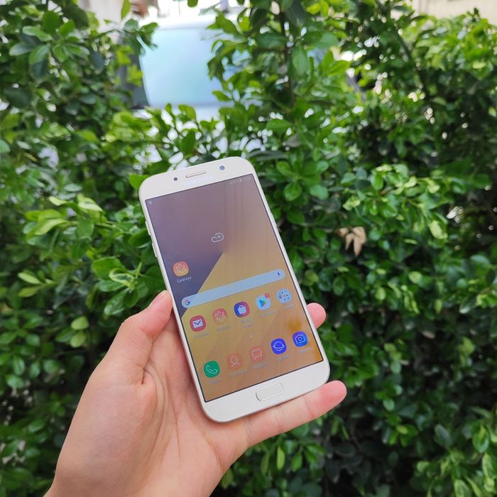 Samsung A7 dadtavka bor