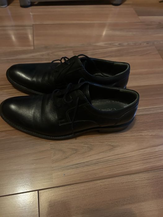 Vand pantofi barbatesti eleganti din piele