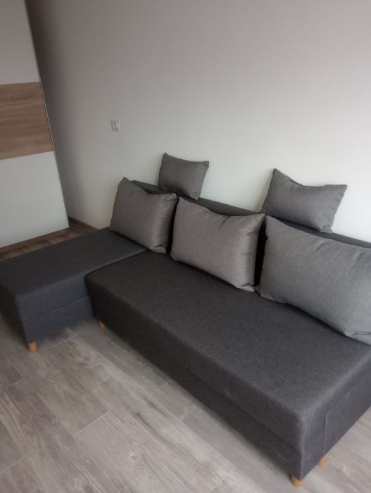 Închiriez garsoniera