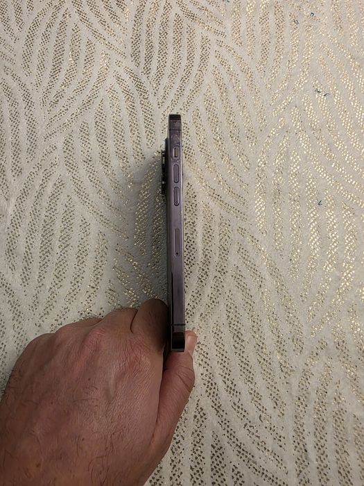 Display IPhone 14 pro