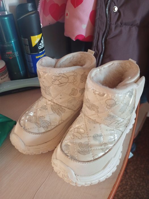 Продам обувь по 1000тг