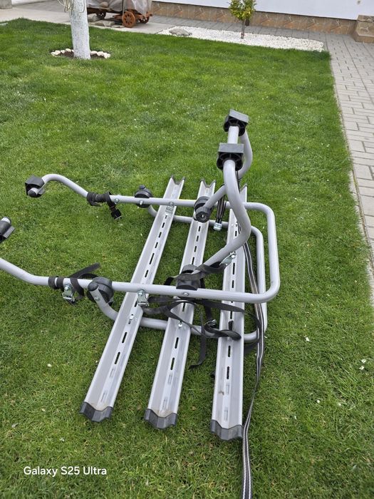 Suport 3 biciclete