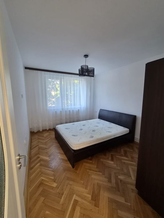 Închiriez apartament 2 camere