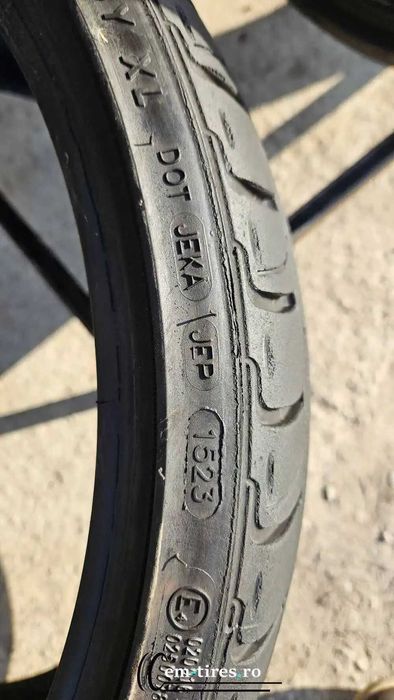 SET 2 Anvelope Vara 235/30 R20 IMPERIAL Radial F105 88Y
