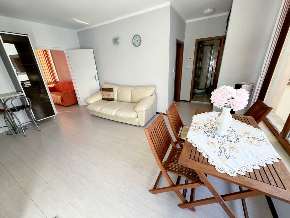Продава се Тристаен апартамент в к.к. Слънчев бряг - 91 кв.м за 532 €/кв.м - Снимка #1