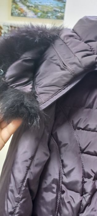 Пуховик женский .