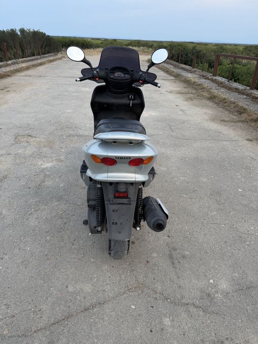 Yamaha majesty 125