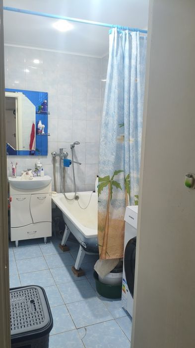 Продам  двухкомнатную квартиру