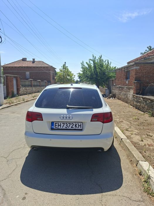 Продавам Ауди а6