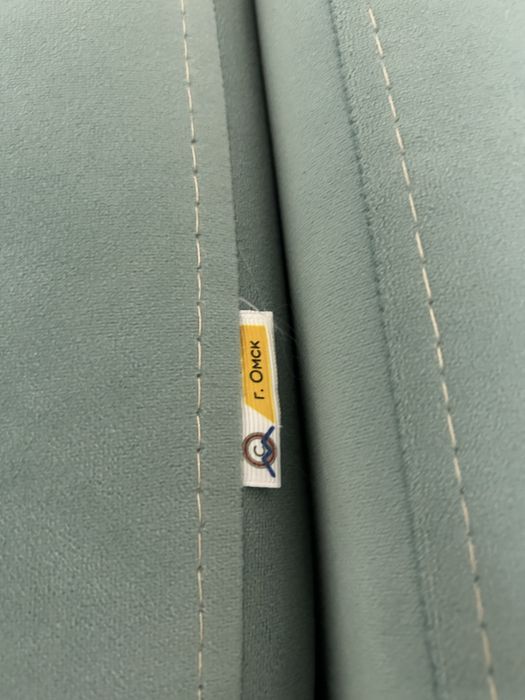 Продам диван в хорошем состояние