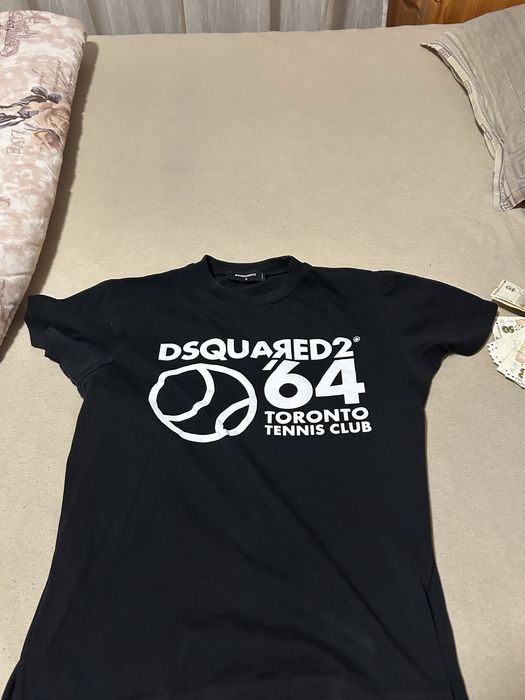 Продавам тениски на hugo bandit i DSQUARED
