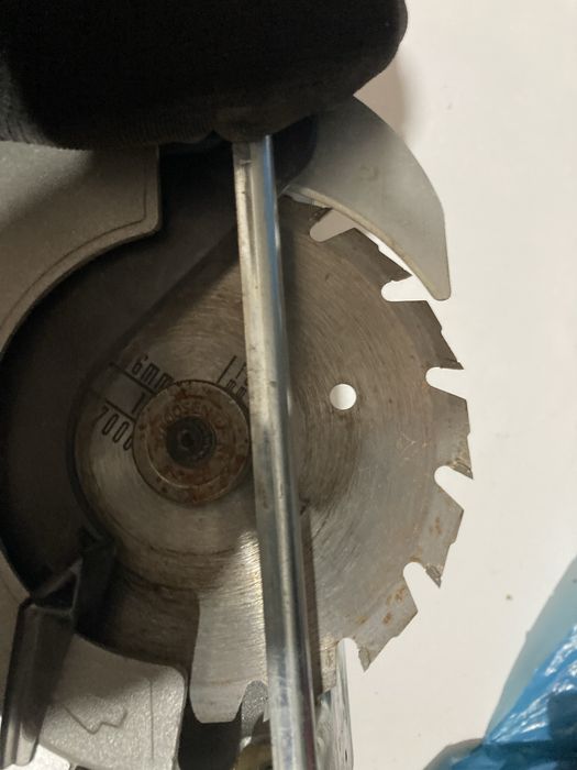 Fierastrau Circular Dewalt 18v DW 936 Doar Corp