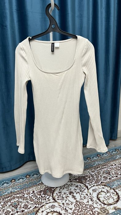 Повседневное платье H&M
