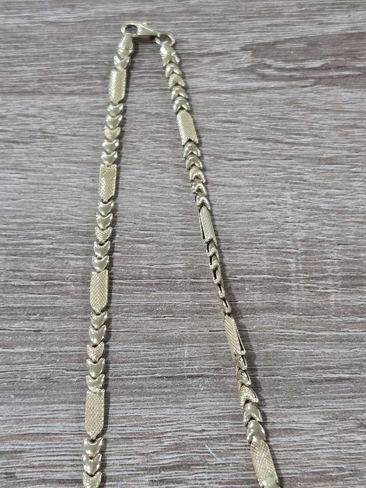 Златен синджир 585