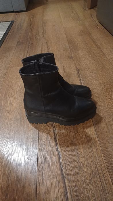 Дамски  боти  кожени