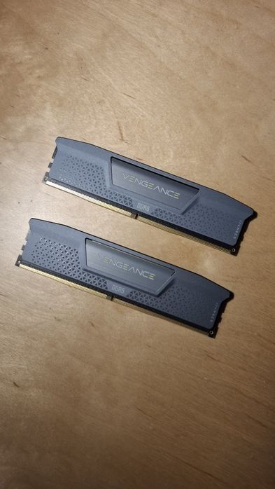 Kit AM5: Ryzen 5 PRO 8600G, 32GB DDR5 6000Mhz, B650