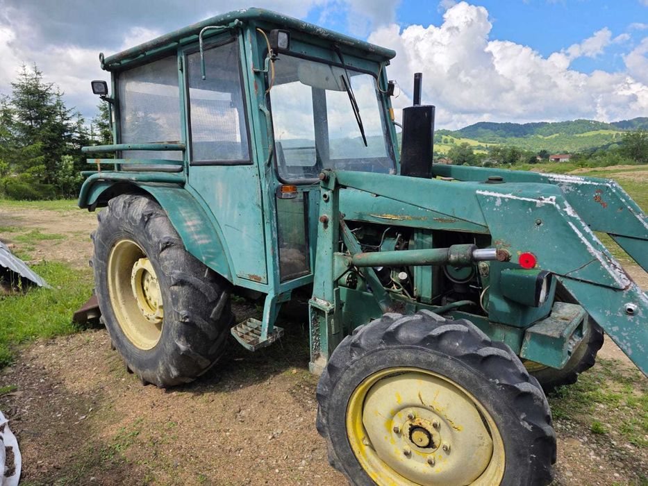 John Deere 2030 AS 4x4 cu troliu