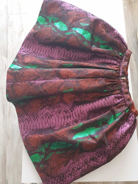 Пола House of Holland.