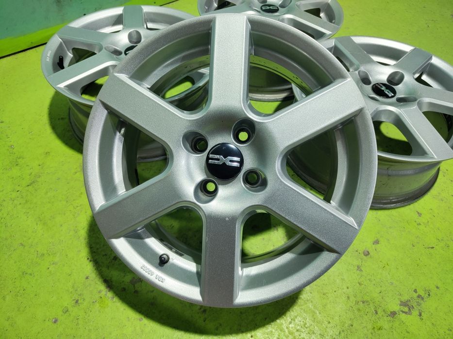 16 4x100 Renault Dacia лети джанти 4х100