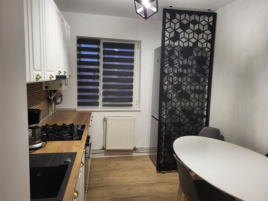 Inchiriez apartament  2 camere  Turda  !! Foarte  călduros!