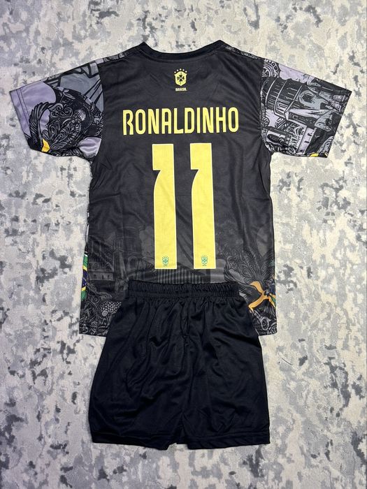 Compleu fotbal copii Brazilia - Ronaldinho