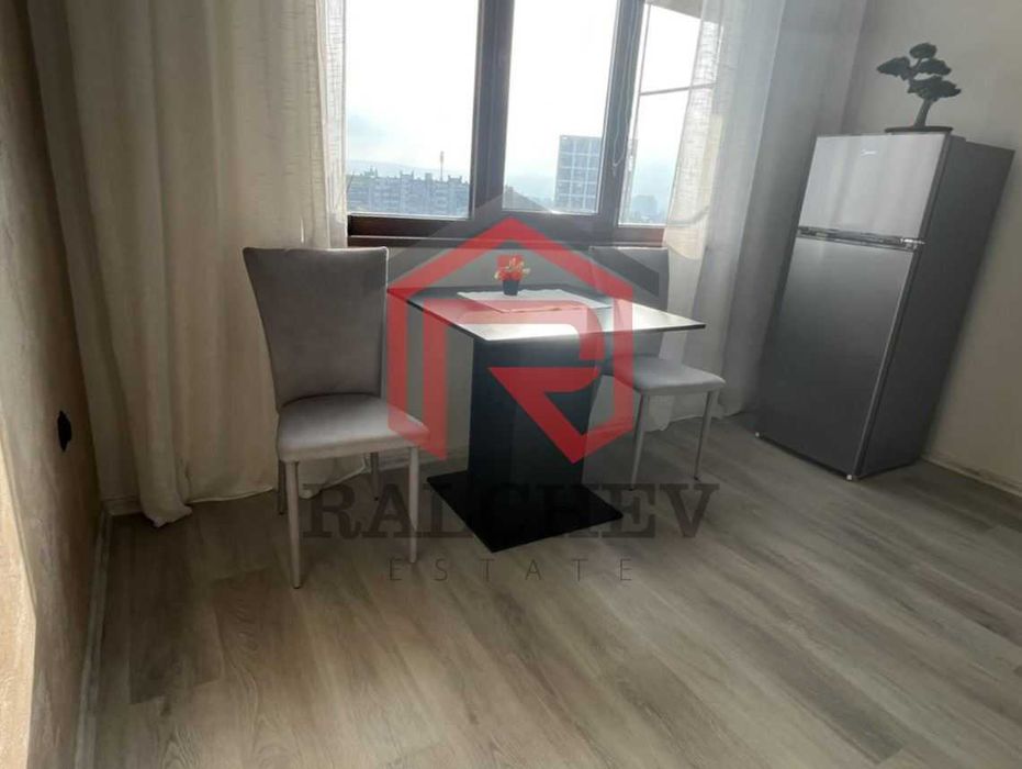 Под наем 2-стаен Цветен квартал