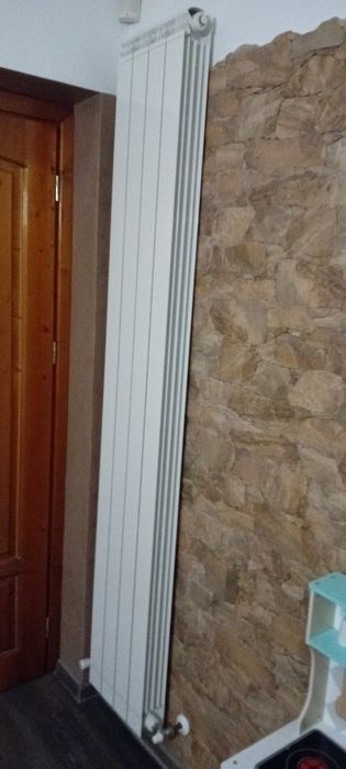 Calorifer din aluminiu 2.06 m înălțime 4 elemente