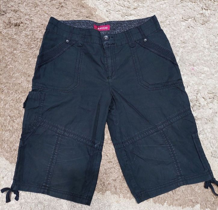 Продам джинсовые шорты