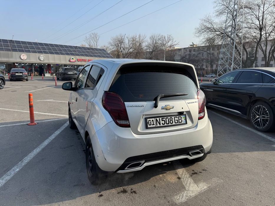 Продаётся Spark 2010 года