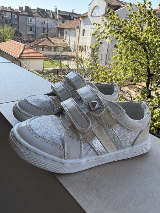 Обувки за момиче Mayoral 24 номер