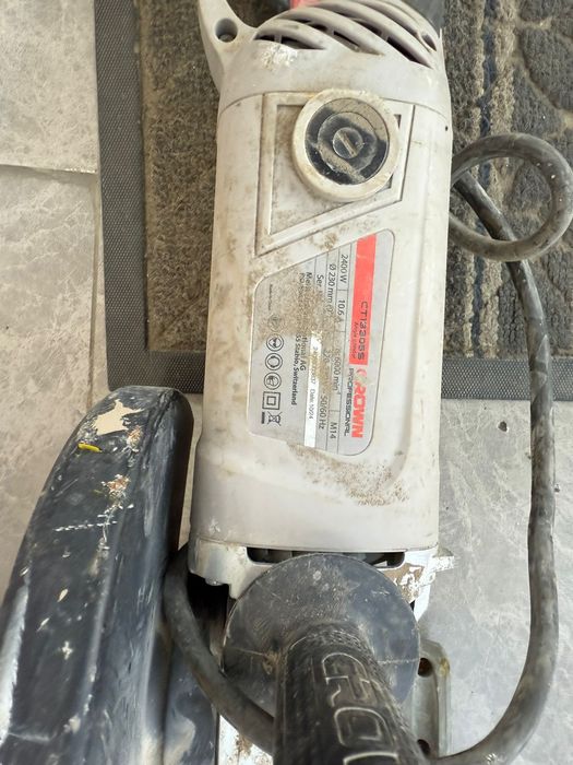 Болгарка   CROWN