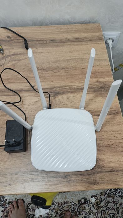 Wi-Fi роутер Tenda 600 мбит