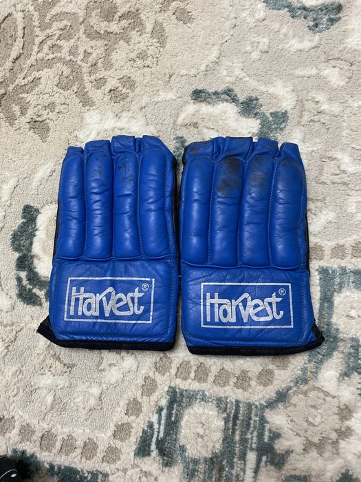 перчатки для тренировок