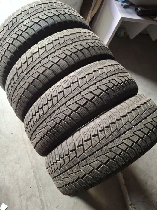 4 Anvelope se iarnă 215 60 r16 Gislaved