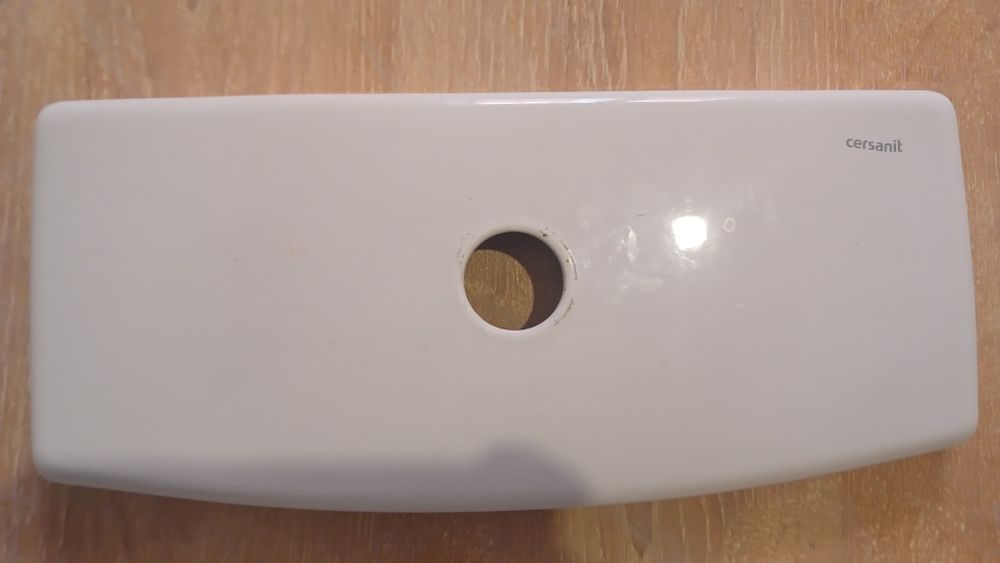 Продам бочек от унитаза "cersanit"